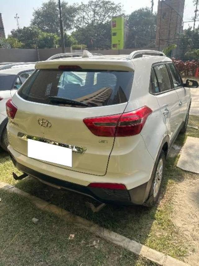 https://images10.gaadi.com/usedcar_image/4257389/original/processed_53be2c37-09c8-432e-961d-325139920ead.jpg?imwidth=6402