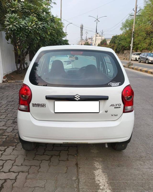 https://images10.gaadi.com/usedcar_image/4257449/original/processed_564d62f3022a682eeaecb872c24da2dd.jpg?imwidth=6402