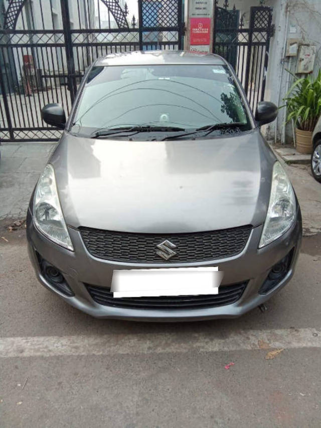 https://images10.gaadi.com/usedcar_image/4257482/original/processed_964070c35320fb23f45cc5ff4cb2e451.png?imwidth=6401