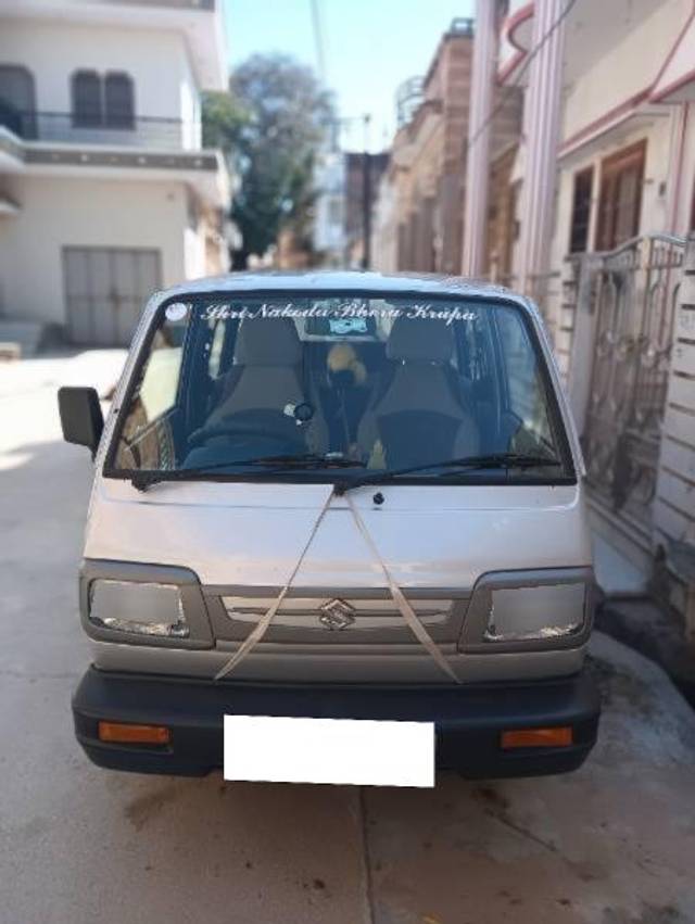 https://images10.gaadi.com/usedcar_image/4257676/original/processed_17fb8217-19bc-44ef-99e3-2853220858d2.jpg?imwidth=6400