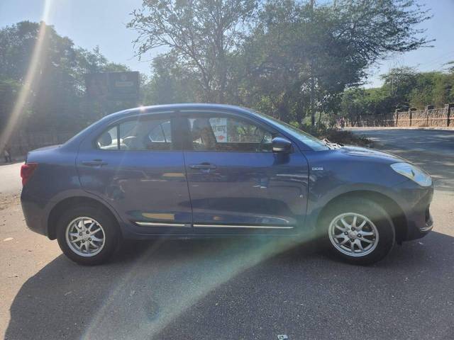 https://images10.gaadi.com/usedcar_image/4257754/original/processed_0a5ce7dba310fad8dc864af980982d74.jpg?imwidth=6401