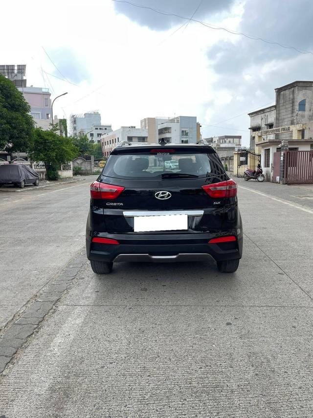 https://images10.gaadi.com/usedcar_image/4257798/original/processed_53807c3ae1677a9982396b6a2d747d2f.jpg?imwidth=6401