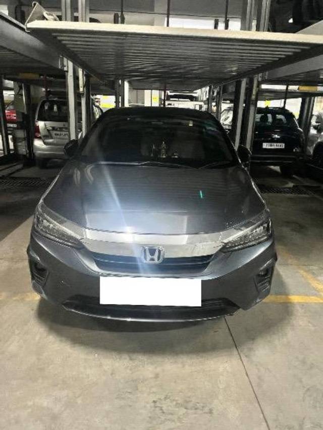 https://images10.gaadi.com/usedcar_image/4257876/original/processed_b680a6e3-1e2d-4e01-a3aa-b4ac6bd2d9ac.jpeg?imwidth=6402