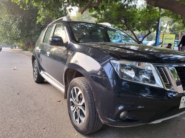 https://images10.gaadi.com/usedcar_image/4258051/original/processed_81f70ca8f020d12982f79a4465bb0e59.jpg?imwidth=6402