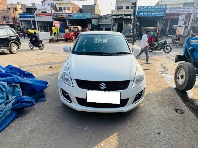 https://images10.gaadi.com/usedcar_image/4258060/original/2763a920a751c1314d95ef6236901352.jpeg?imwidth=6400