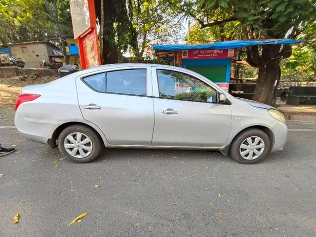 https://images10.gaadi.com/usedcar_image/4258064/original/c0cd1a8759bcc41934379c8b3545bc7b.jpg?imwidth=6402