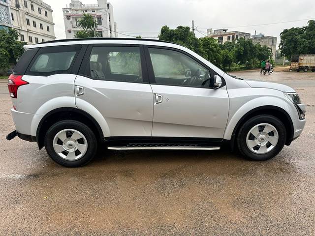 https://images10.gaadi.com/usedcar_image/4258124/original/2ac063c2403ae77952033feee29efd60.jpg?imwidth=6401