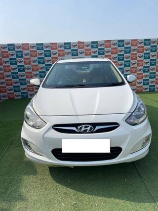 Hyundai Verna 2011-2015 Hyundai Verna 1.4 CX VTVT