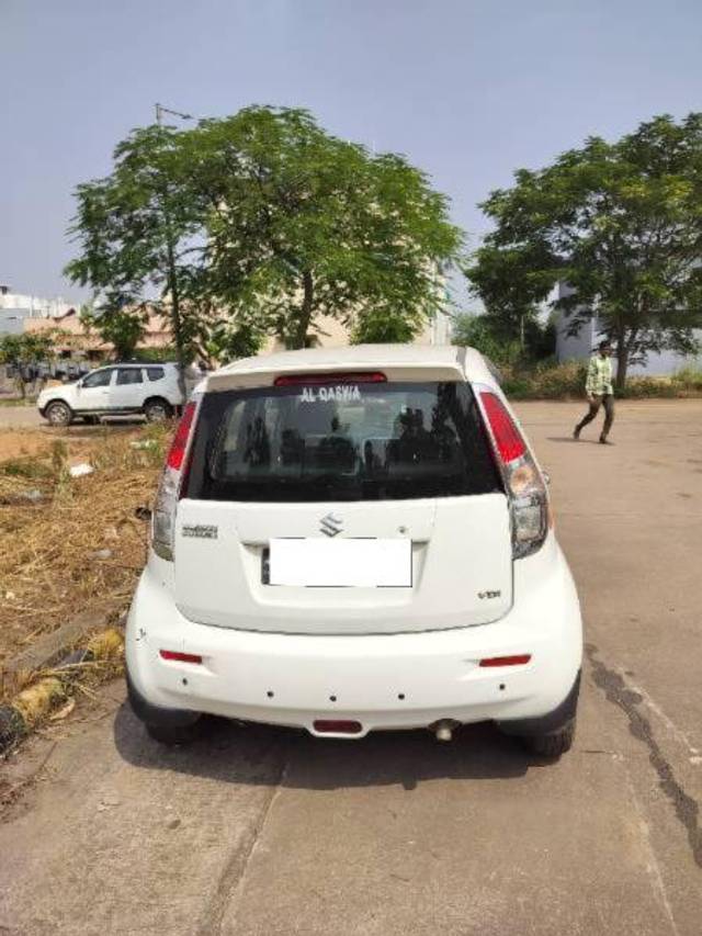 https://images10.gaadi.com/usedcar_image/4258280/original/processed_e06ade4c-4e7e-4161-bfed-000a92fdd4fc.jpg?imwidth=6402