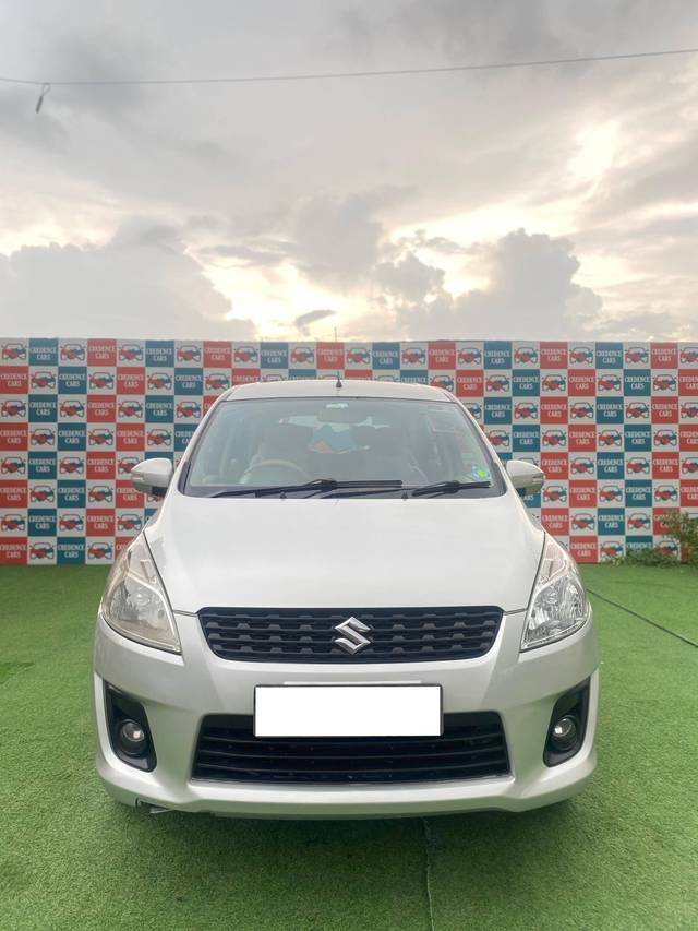 https://images10.gaadi.com/usedcar_image/4258328/original/processed_2cd61a6e0aefb2f9d6369f9ca9991747.jpg?imwidth=6400