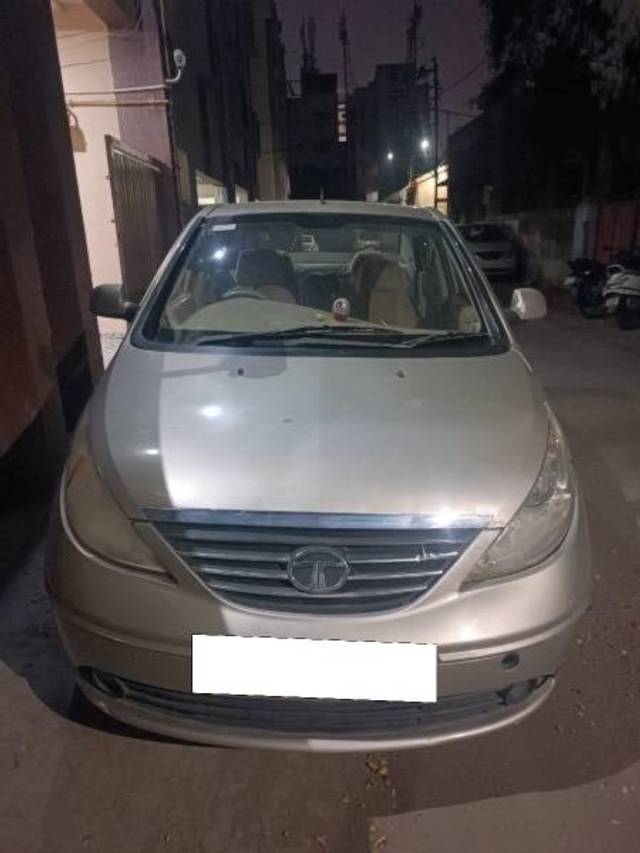 https://images10.gaadi.com/usedcar_image/4258369/original/processed_e9d9392b-7ec1-4671-b289-479d3dbf95ab.jpeg?imwidth=6402