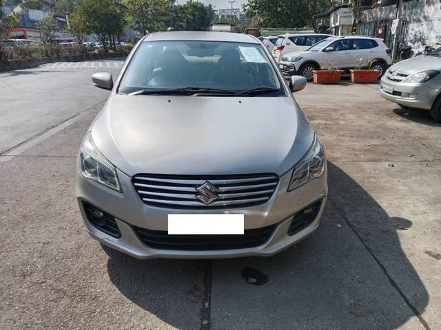 https://images10.gaadi.com/usedcar_image/4258383/original/processed_ef6cc810d72d25300e836ffa017afc79.jpg?imwidth=6402