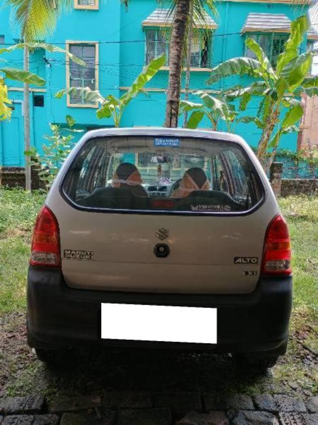 https://images10.gaadi.com/usedcar_image/4258391/original/processed_b6ad522e-6950-4f5c-ae51-c2d7141f82e0.jpg?imwidth=6401