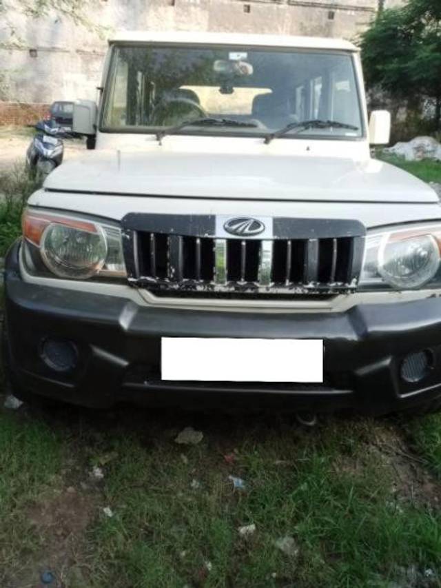 https://images10.gaadi.com/usedcar_image/4258597/original/processed_3c804306-a0e0-45d5-bf4d-b2fdb5567e57.jpg?imwidth=6400