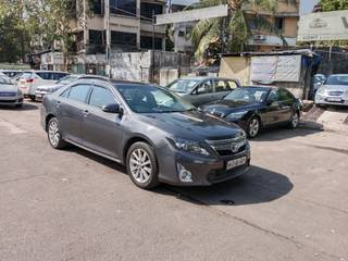 Toyota Camry 2012-2014 Toyota Camry Hybrid