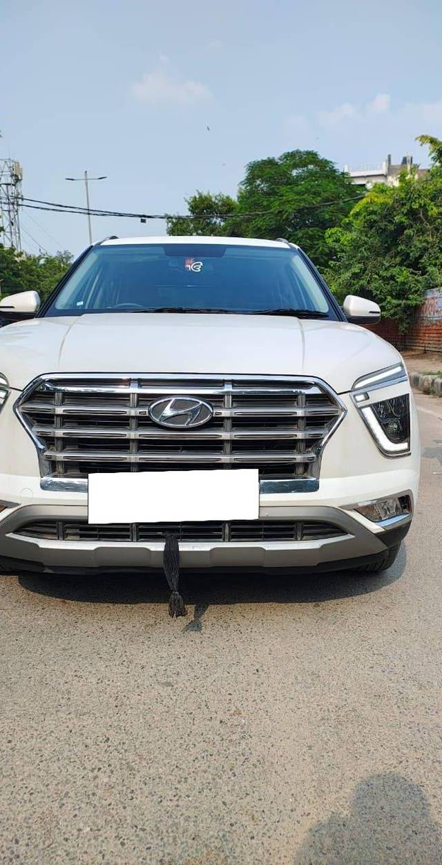 https://images10.gaadi.com/usedcar_image/4258728/original/processed_5068077be9e5b20700b5135b816026db.jpeg?imwidth=6400