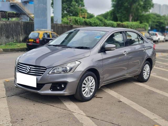 https://images10.gaadi.com/usedcar_image/4258768/original/processed_05cba6a9214f5dc5032f504bf74d93cc.jpeg?imwidth=6400