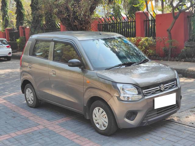 https://images10.gaadi.com/usedcar_image/4258832/original/processed_41f5cd639ca87169ea091f680d7789f8.jpg?imwidth=6400