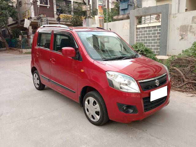 https://images10.gaadi.com/usedcar_image/4259018/original/processed_19ca40135acfaf8feca194bce595f970.jpg?imwidth=6400