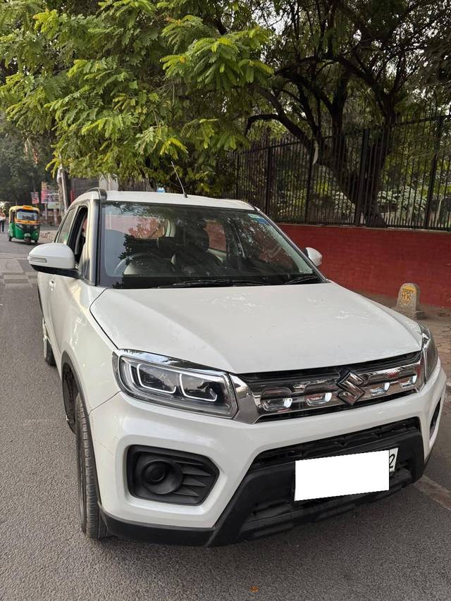 https://images10.gaadi.com/usedcar_image/4259037/original/processed_c4dac6749a864f8f91b7914d86b5a808.jpg?imwidth=6400