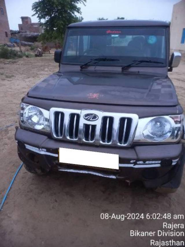 https://images10.gaadi.com/usedcar_image/4259090/original/processed_c6aaa2ac-88af-4851-a192-a3a212f86680.jpg?imwidth=6400