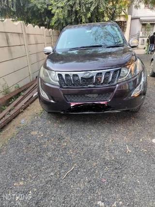 Mahindra XUV500 Mahindra XUV500 W8 2WD