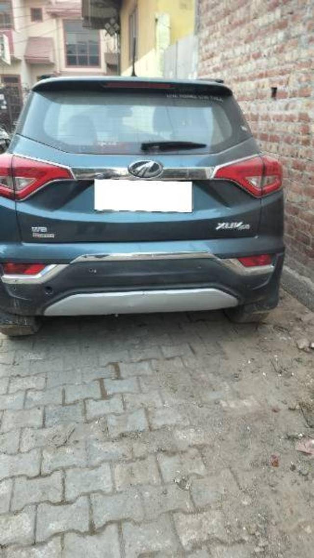 https://images10.gaadi.com/usedcar_image/4259408/original/b54f2cec594e16a42ba3a9b90adf003a.jpg?imwidth=6401