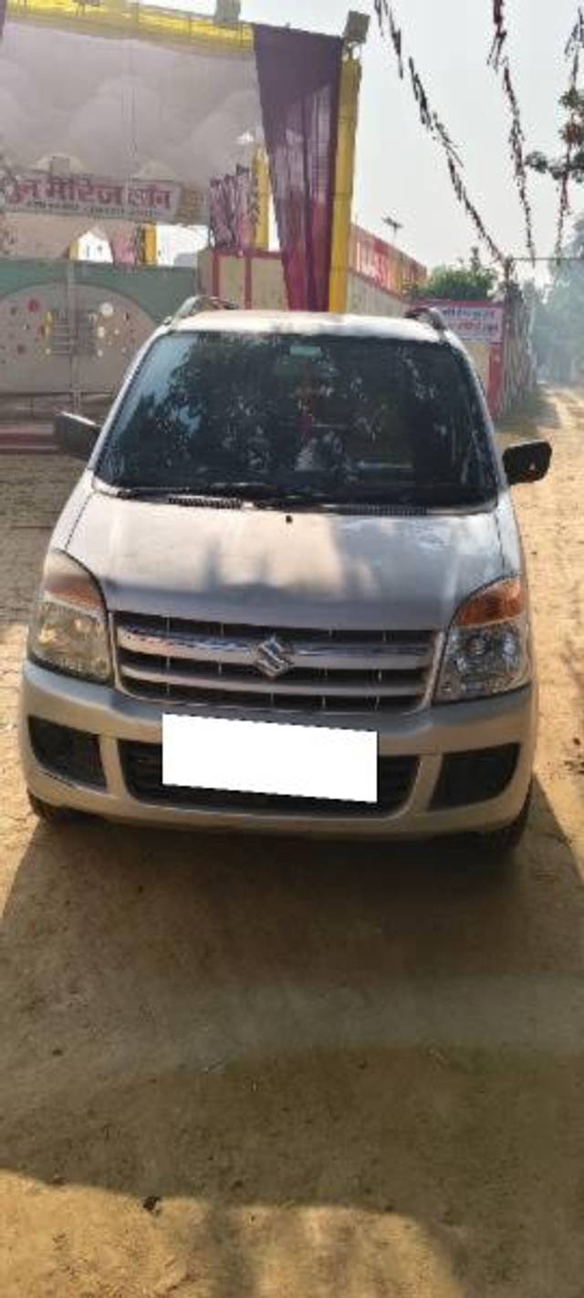 https://images10.gaadi.com/usedcar_image/4259424/original/processed_3ad23ce0-1af1-4801-903d-c777eb6f459e.jpg?imwidth=6400