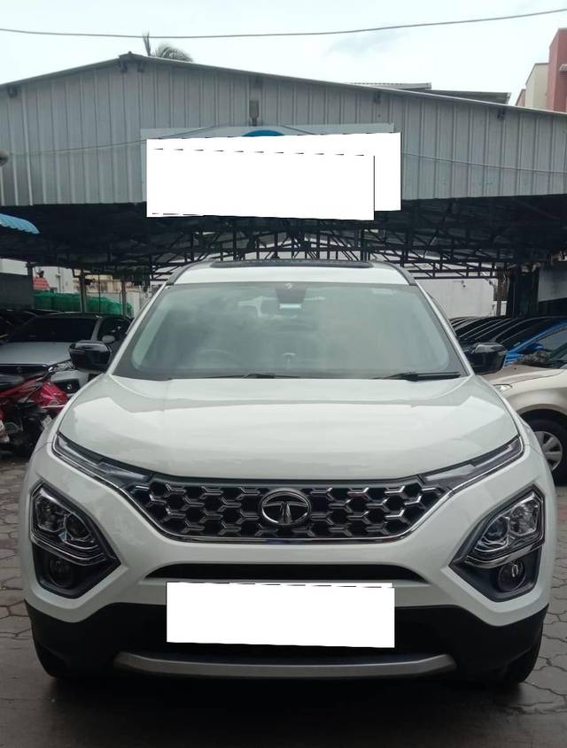 https://images10.gaadi.com/usedcar_image/4259437/original/processed_deb0b24badfd9d60ac0ce4a0810fd435.jpeg?imwidth=6402