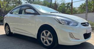 Hyundai Verna 2011-2015 Hyundai Verna 1.6 EX VTVT