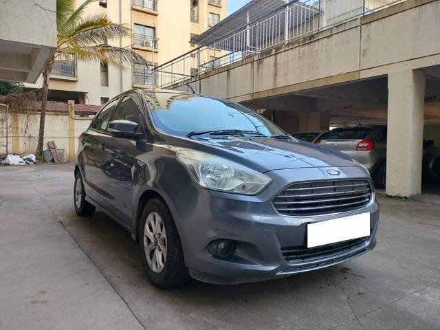 https://images10.gaadi.com/usedcar_image/4259512/original/processed_30ae153d06c14cc88b3e2c882c39a35b.jpg?imwidth=6400