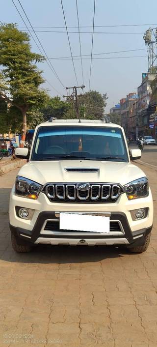 Mahindra Scorpio 2014-2022 Mahindra Scorpio S5