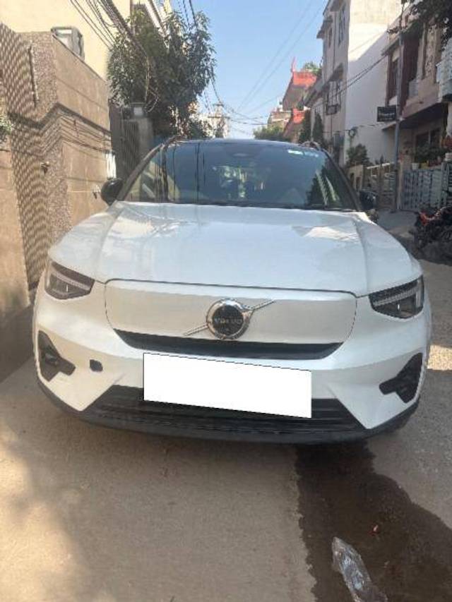 https://images10.gaadi.com/usedcar_image/4259675/original/beb5c995c71b6b4a2b573c7c26d6e8a7.jpg?imwidth=6400