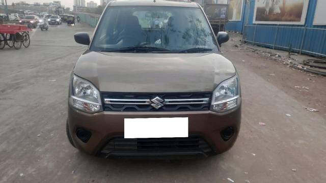 https://images10.gaadi.com/usedcar_image/4259773/original/processed_96303f8dbc5f86f54c24e56aed7b6aaf.jpg?imwidth=6400