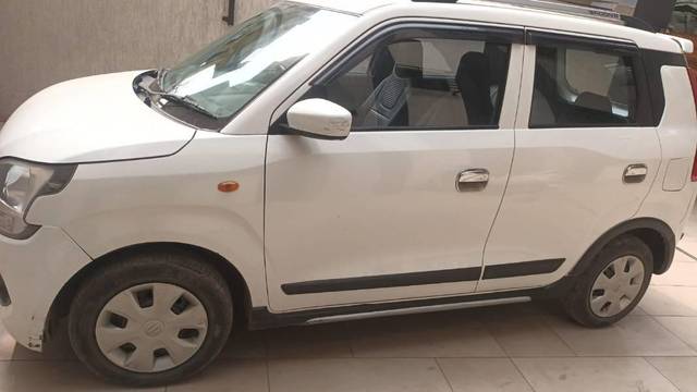 https://images10.gaadi.com/usedcar_image/4259820/original/processed_d749f300-30ec-40e6-b4ce-ce7e050c7d3e.jpg?imwidth=6400