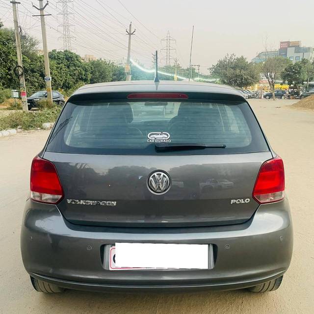 https://images10.gaadi.com/usedcar_image/4259980/original/processed_6a8af1d010d6e9db850186ebf18099dd.jpg?imwidth=6402