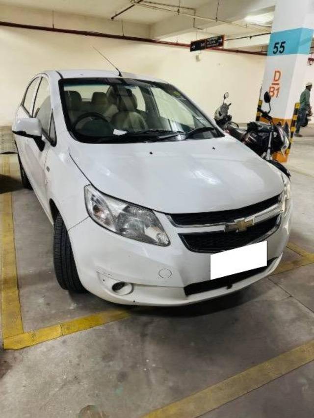 https://images10.gaadi.com/usedcar_image/4260001/original/processed_b4012b09-1308-4212-a2ec-d8e305d06c2b.jpeg?imwidth=6400