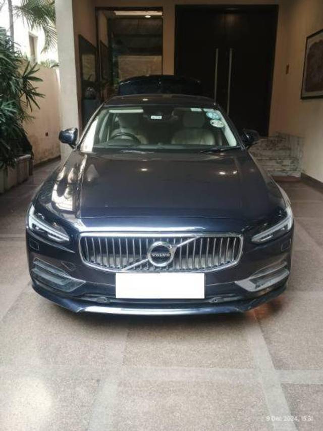 https://images10.gaadi.com/usedcar_image/4260099/original/f880aef4f87520b14251dc3624b0a404.jpeg?imwidth=6401