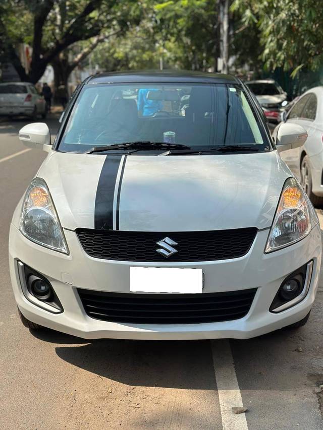 https://images10.gaadi.com/usedcar_image/4260132/original/processed_b2c0dacbb783704ca1d0c5b3c0ffa284.jpg?imwidth=6400