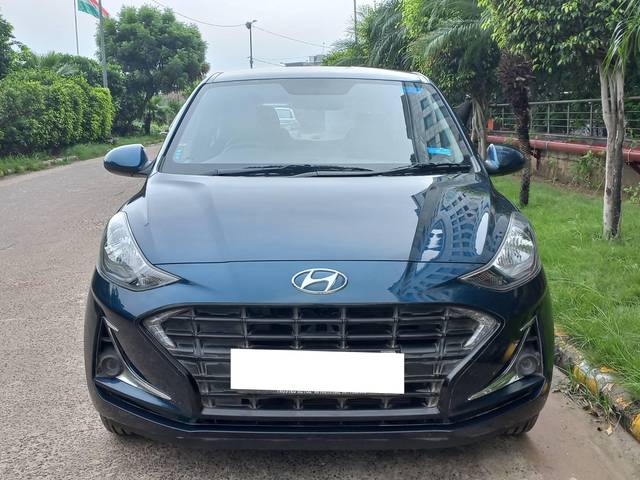 https://images10.gaadi.com/usedcar_image/4260184/original/processed_b053450be9e2f60fb79dfc2a6b28b3c3.jpg?imwidth=6401