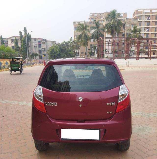 https://images10.gaadi.com/usedcar_image/4260229/original/processed_4def060f5ec41cc5185b53dbd53efe7a.jpg?imwidth=6401