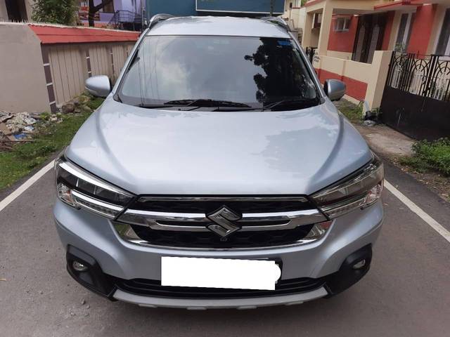 https://images10.gaadi.com/usedcar_image/4260241/original/processed_64c5e3bf632ee5afd3f3ad4b08667238.jpg?imwidth=6400