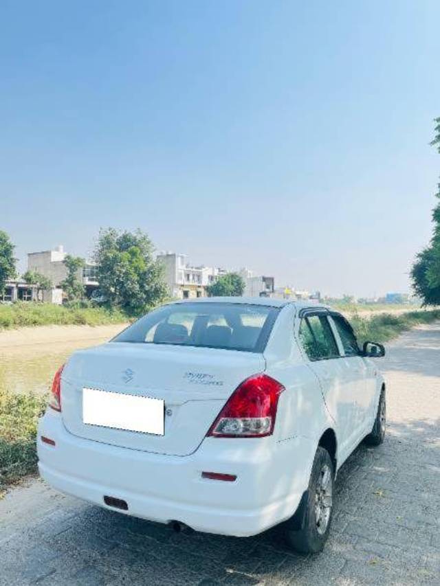 https://images10.gaadi.com/usedcar_image/4260248/original/38cd624c5c1d9c668fe2fad003f2a695.jpg?imwidth=6401