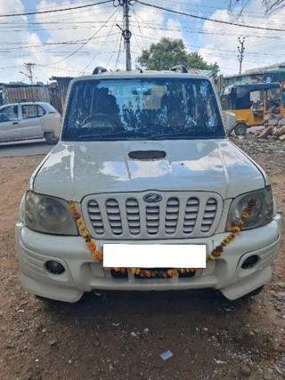 Mahindra Scorpio 2002-2013 Mahindra Scorpio 2.6 SLX CRDe