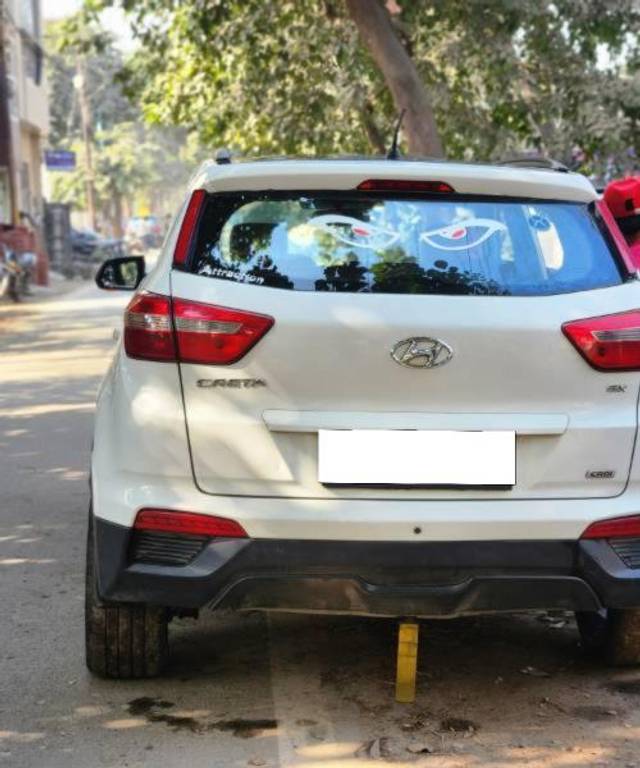 https://images10.gaadi.com/usedcar_image/4260346/original/processed_8b15dc0d-8c6b-4541-b9bb-2e078869460a.jpg?imwidth=6401