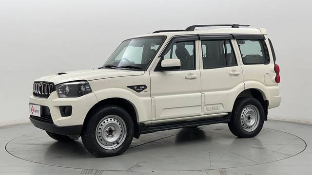 https://images10.gaadi.com/usedcar_image/4260591/original/19cb74e25038e5a98506a2b4acbcfb65.JPG?imwidth=6400