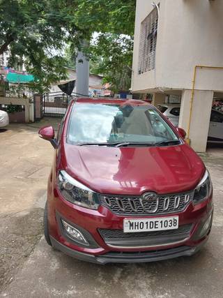 Mahindra Marazzo Mahindra Marazzo M8