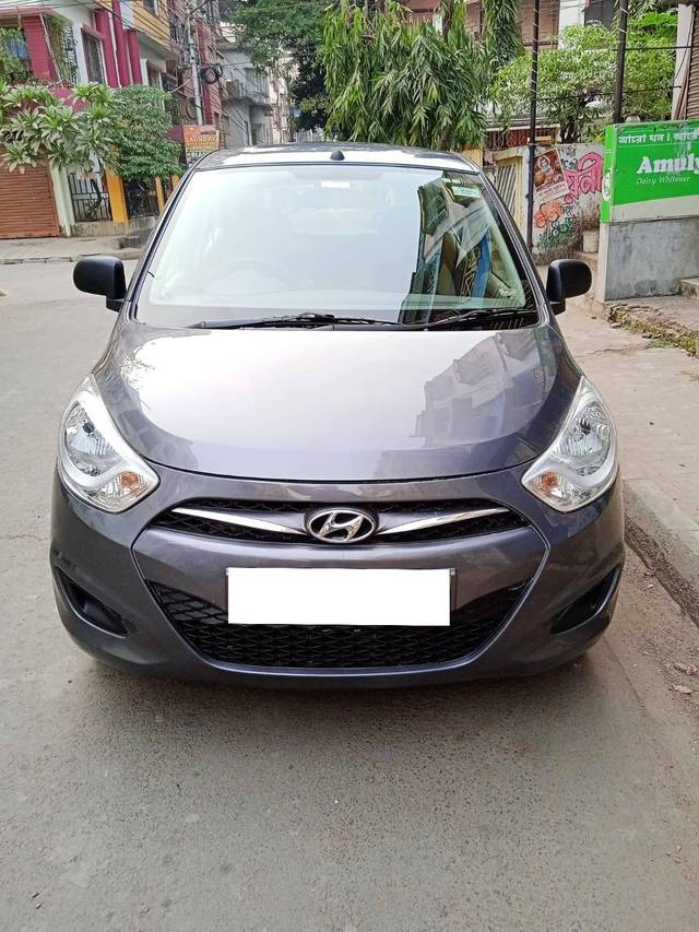 https://images10.gaadi.com/usedcar_image/4260939/original/processed_791e158d2ed80d2e7397085f252bff45.jpg?imwidth=6401