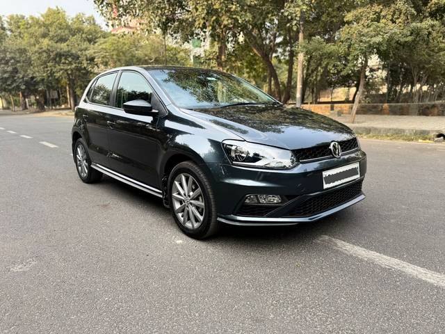 https://images10.gaadi.com/usedcar_image/4261309/original/6473793ded35760e14754619b12b1d03.jpg?imwidth=6400