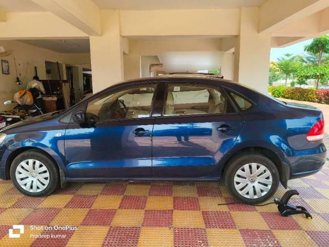 https://images10.gaadi.com/usedcar_image/4261408/original/processed_18819e48-9473-4d8c-9073-595147f10a07.jpg?imwidth=6401